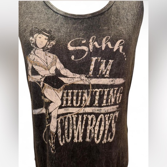 country concert tank "Shhh I'm
Hunting Cowboys" - Picture 3 of 6